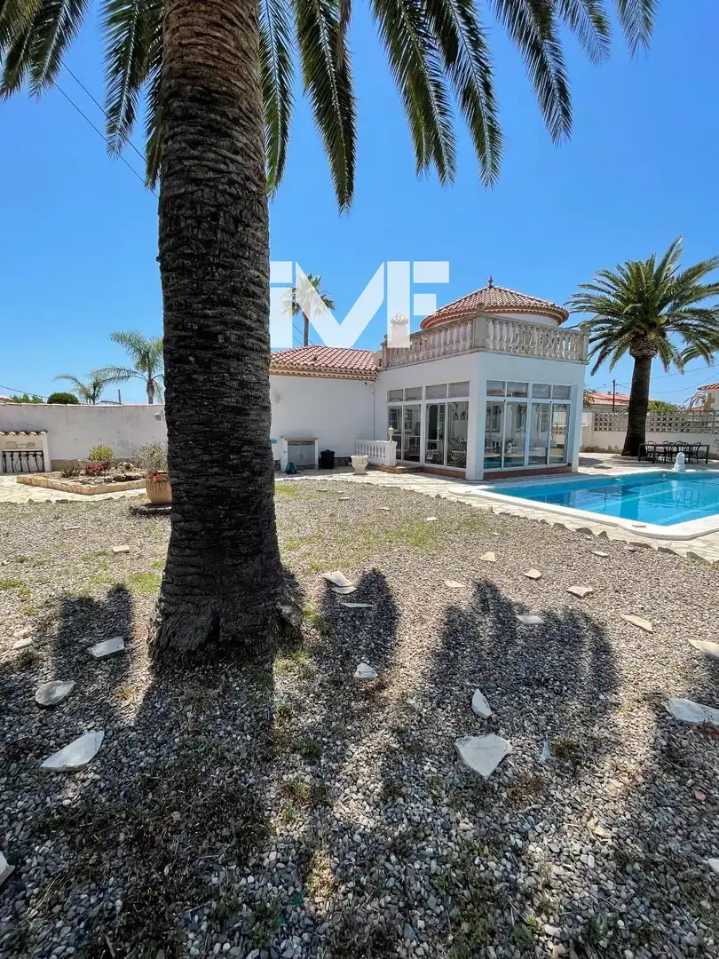 Villa avec piscine à vendre à Miami Platja, imagen 32