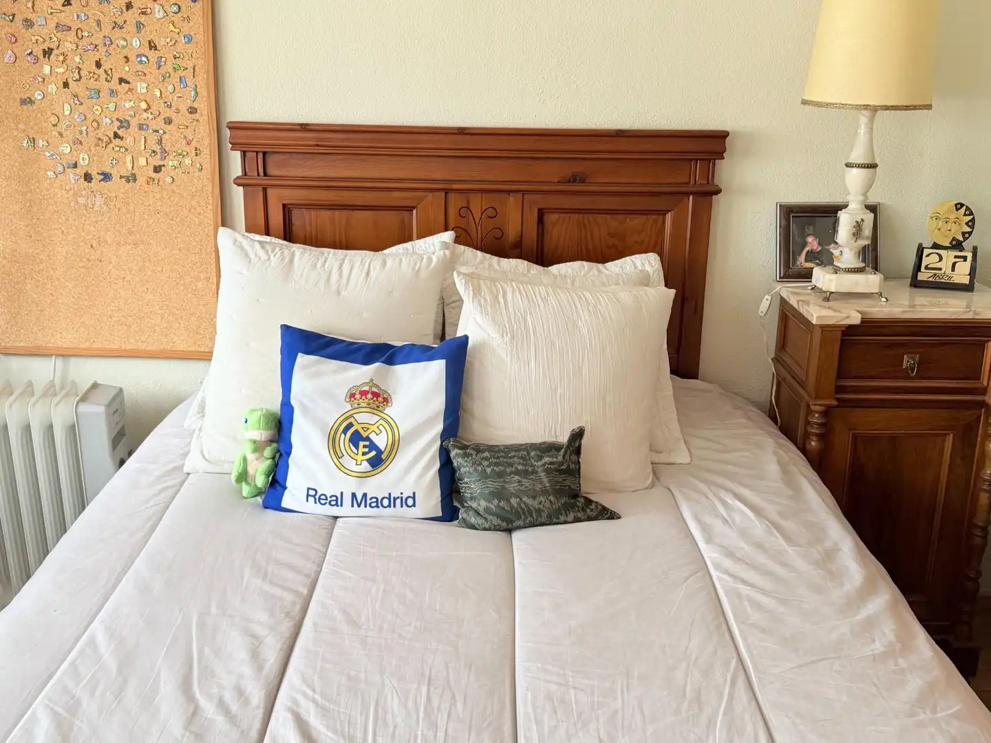 Habitación de Casa adosada en venta en Sant Joan d'Alacant con Jardín privado y Piscina comunitaria