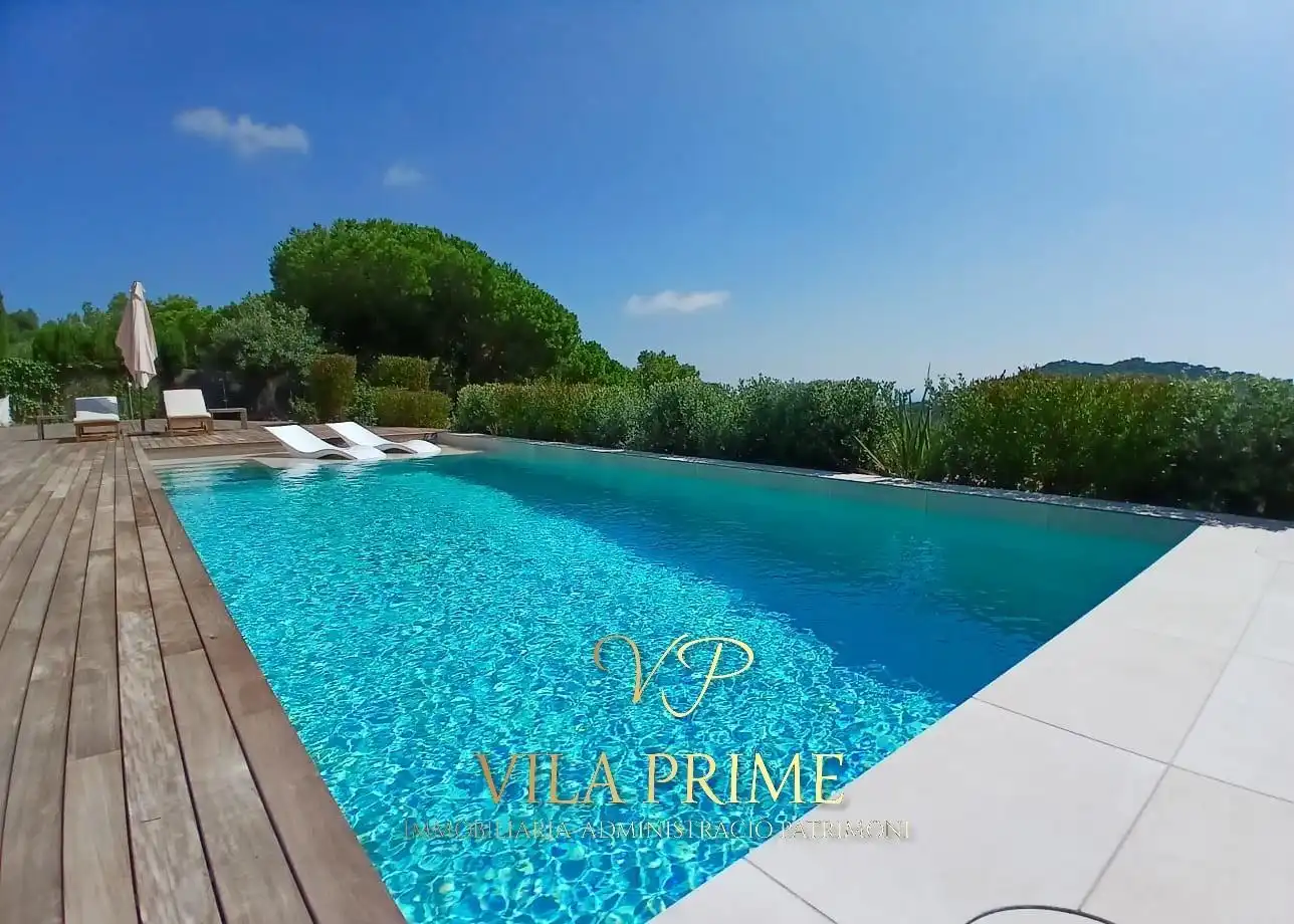 Swimming pool of Houses for sale in Cabrils  with Air Conditioner, Heating and Private garden