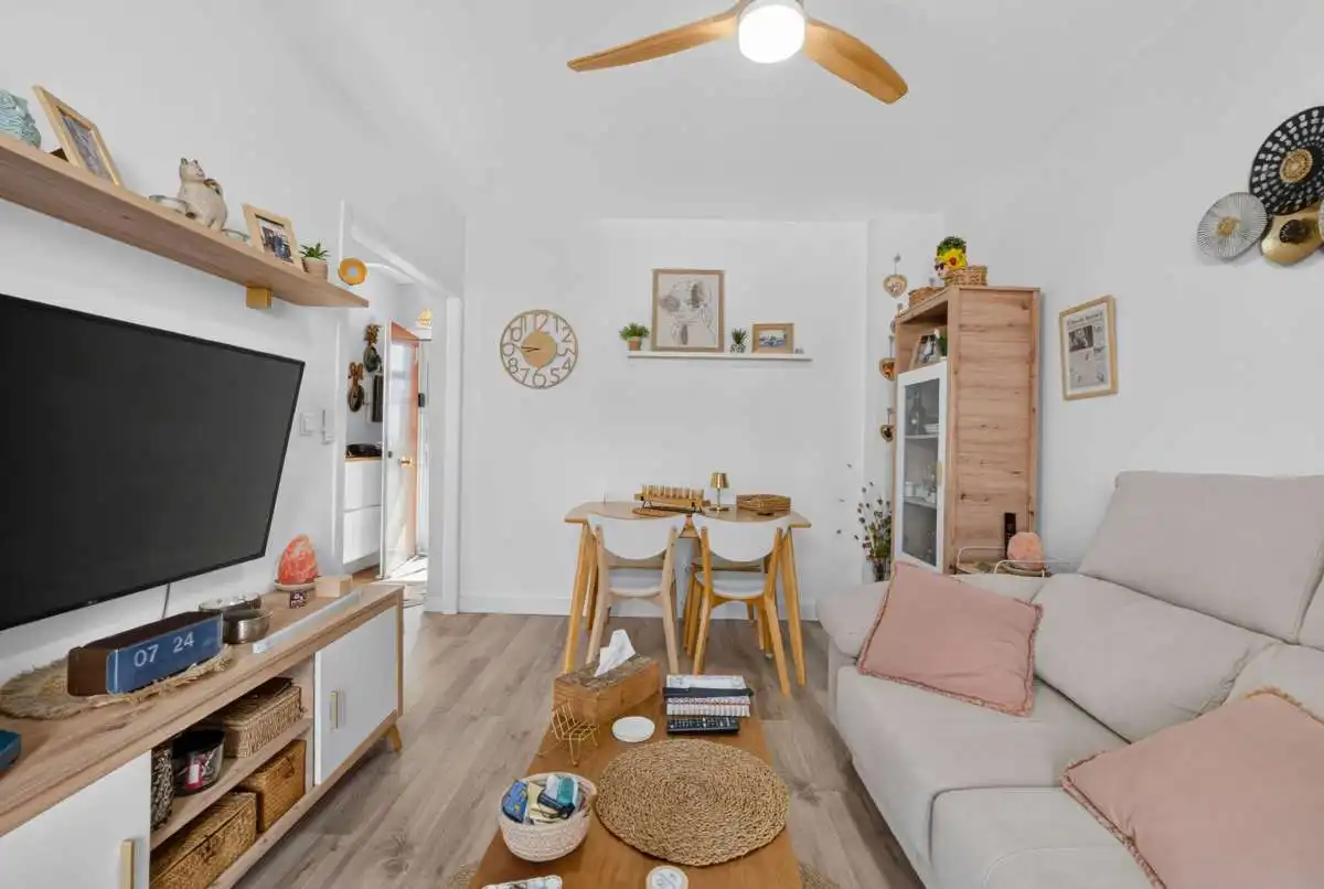 Sala de estar de Ático en venta en San Pedro del Pinatar con Terraza, Trastero y Amueblado