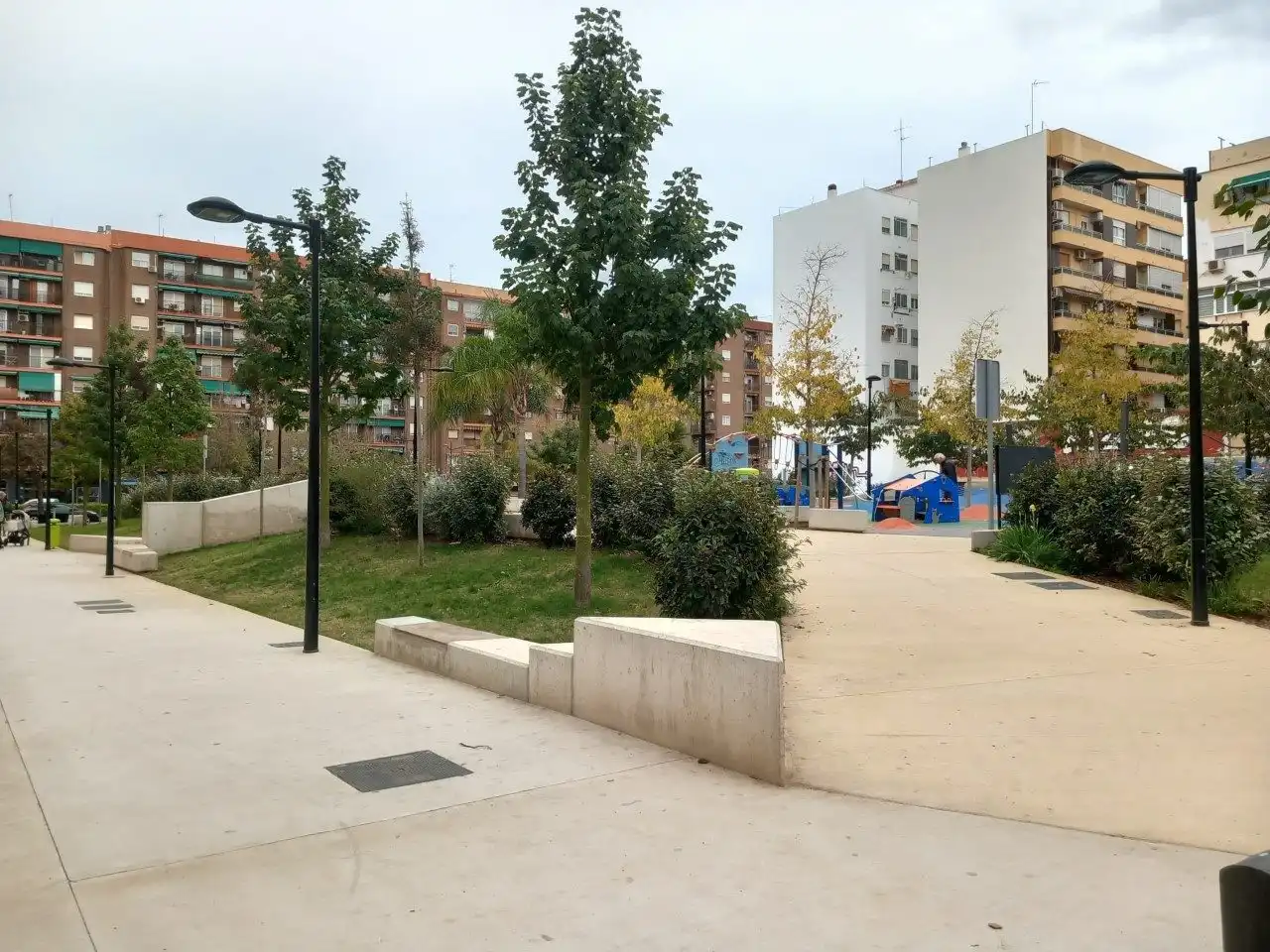 Vista exterior de Local en venda en Valencia