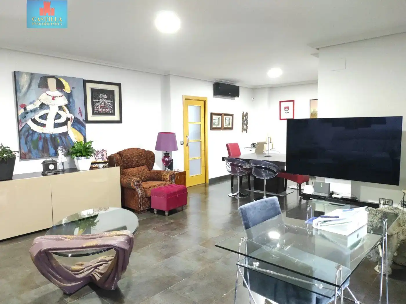 Sala de estar de Casa adosada en venta en Ávila con Aire acondicionado, Calefacción y Terraza