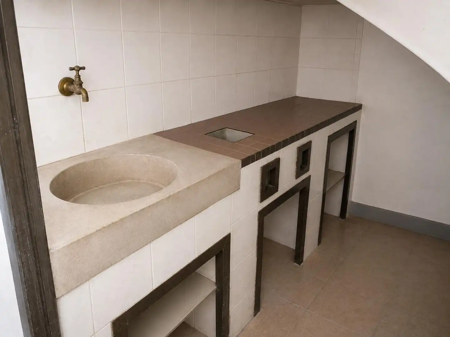 Bathroom of Buildings for sale in Figueres
