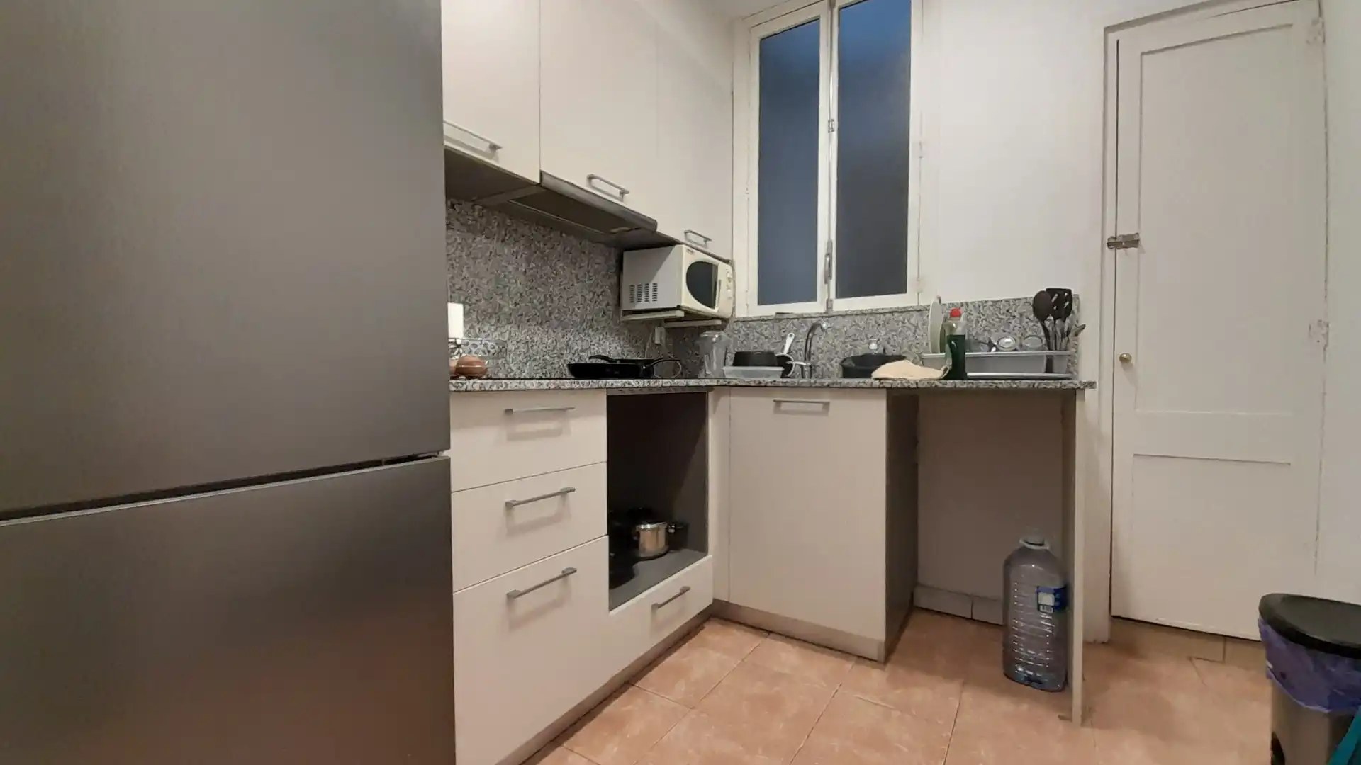 Cuina de Pis en venda en Olot amb Calefacció i Balcó