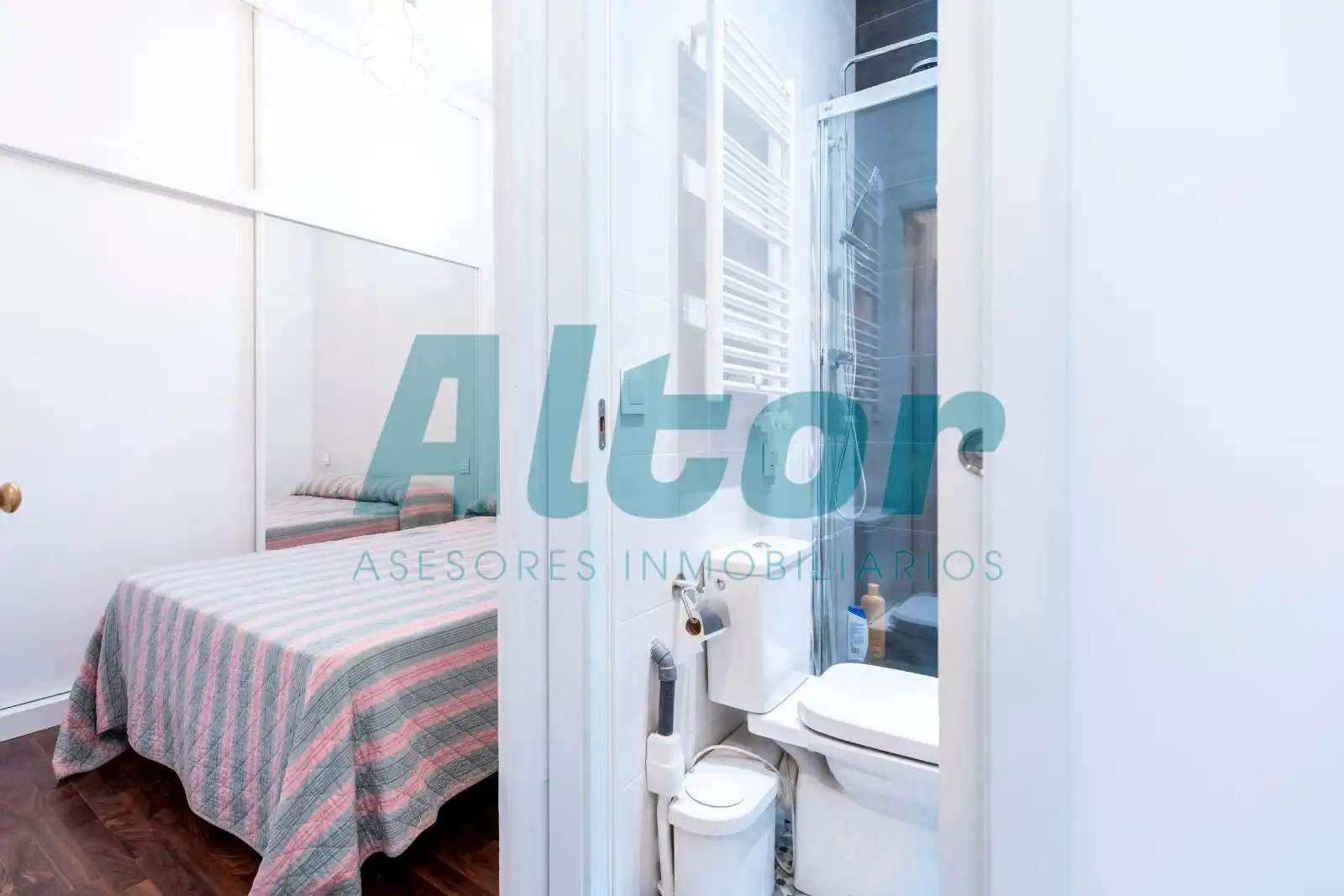 Piso en venta en DEL PRADO, Cortes - Huertas