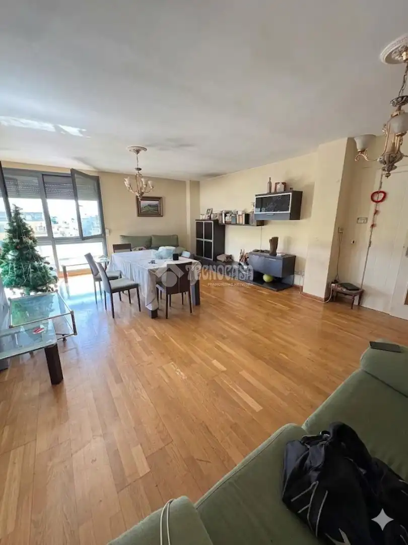 Sala d'estar de Pis en venda en Valdemoro amb Calefacció