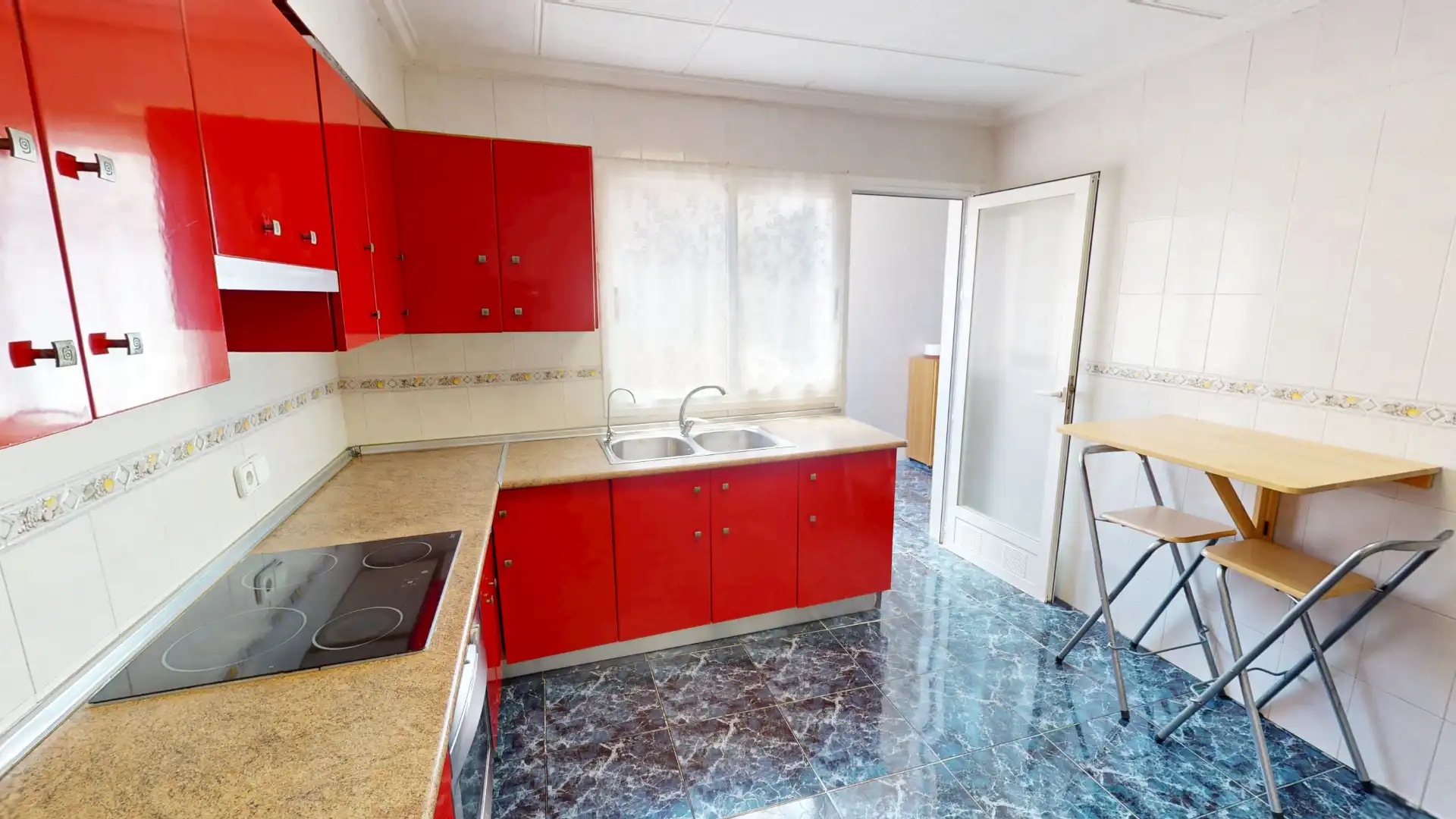 Cocina de Piso en venta en Elche / Elx con Aire acondicionado y Balcón