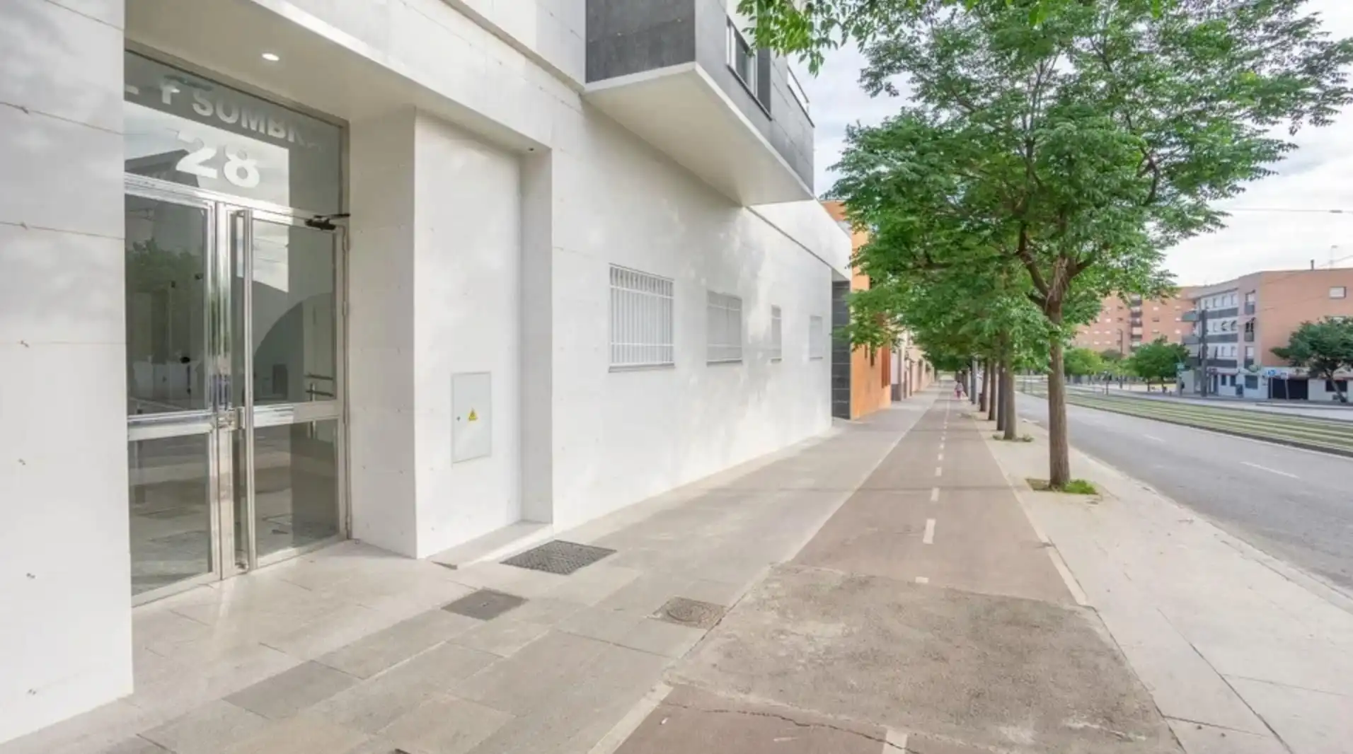 Vista exterior de Garaje en venta en Granada