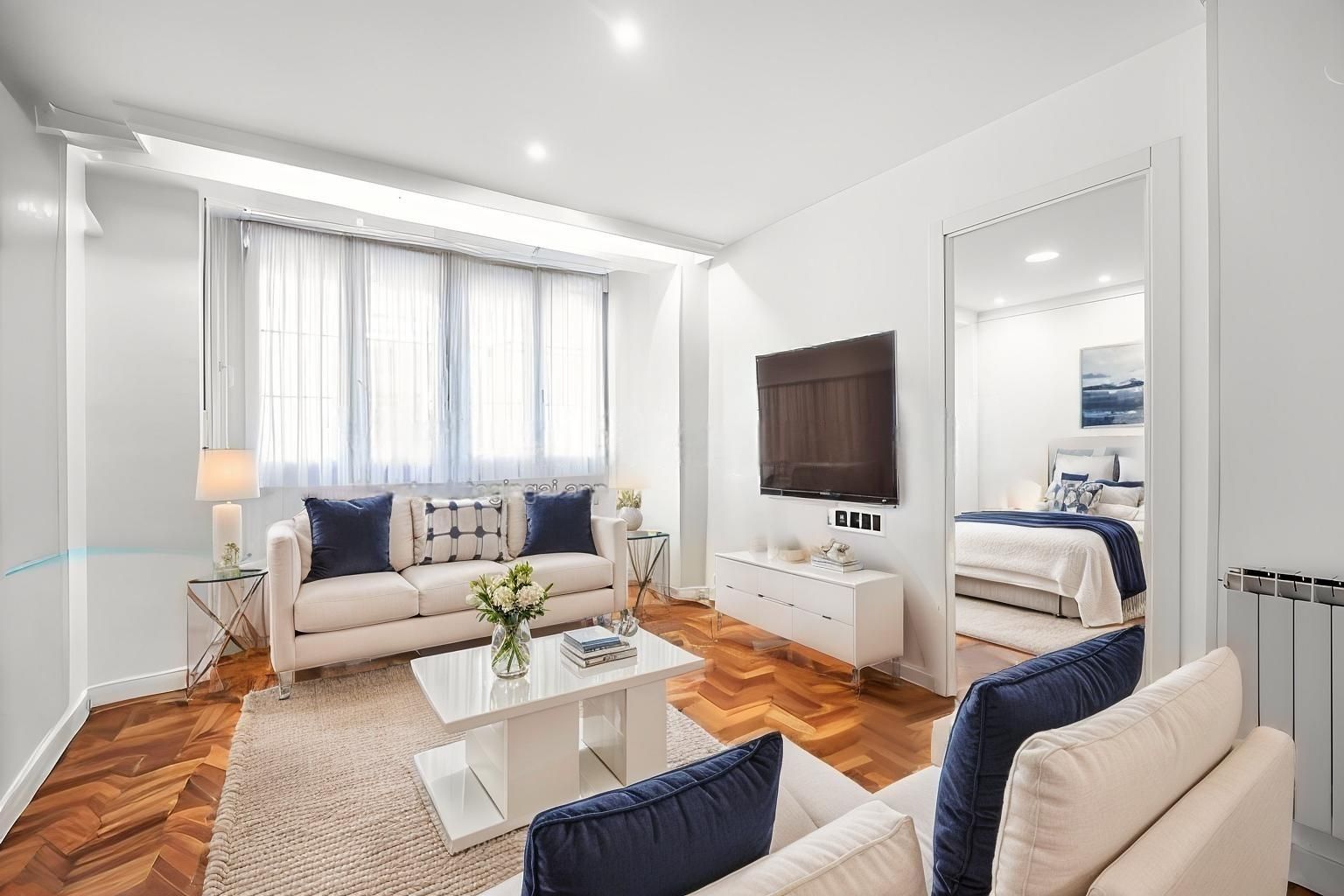 Flat for sale in Calle RUISEÑOR, 3, Pajaritos