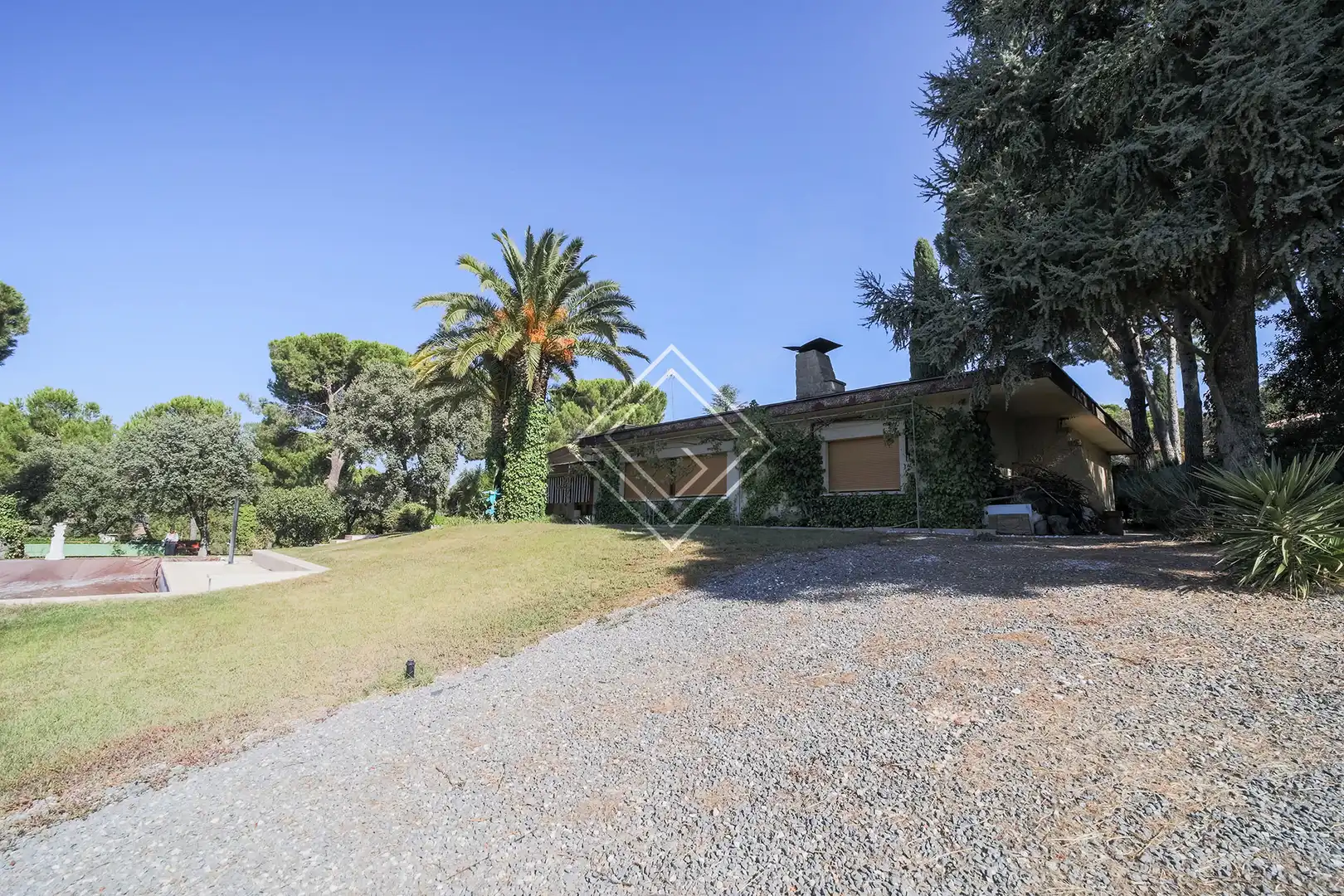 Jardí de Casa o xalet en venda en Pozuelo de Alarcón amb Jardí privat, Terrassa i Piscina