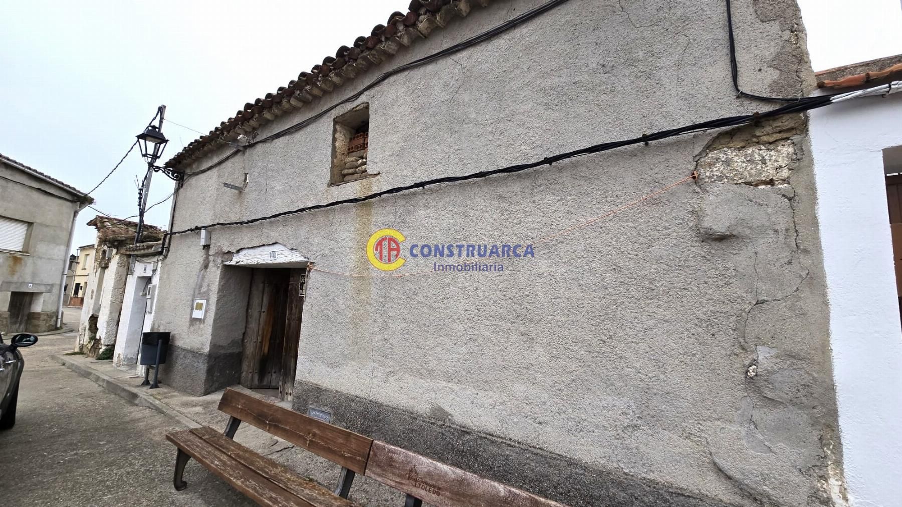 Exterior view of House or chalet for sale in Velada  with Storage room
