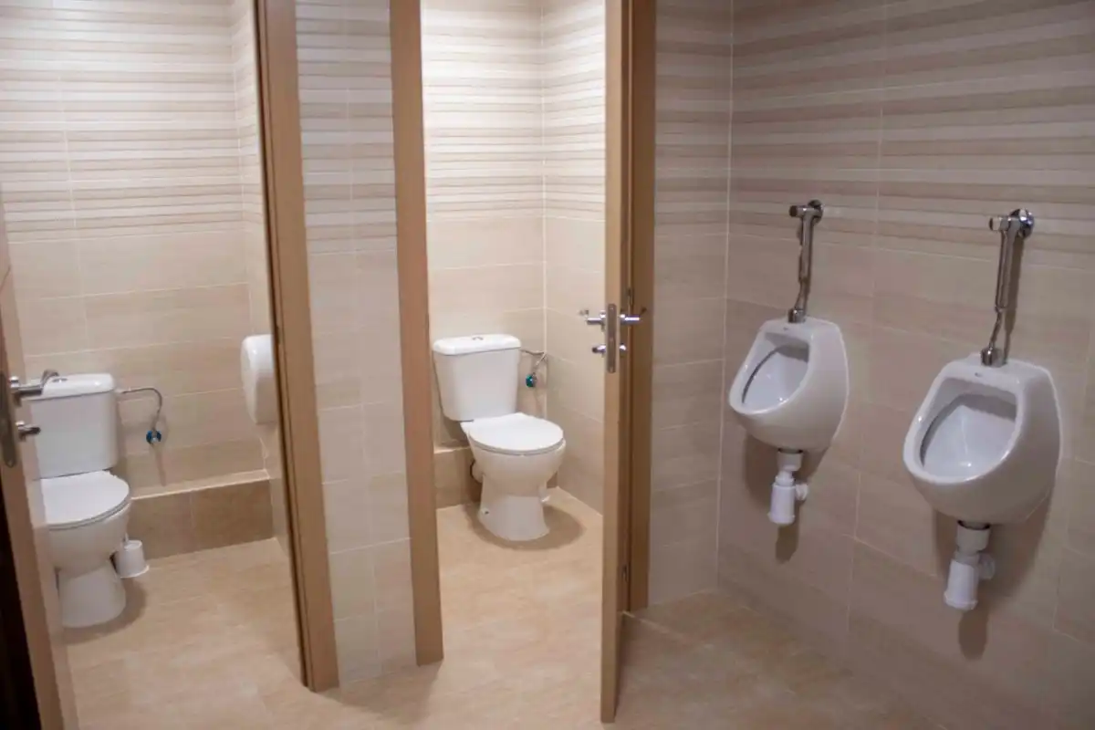 Office space with lift to rent in Calle Ricardo Fernandez de la Fuente, imagen 6