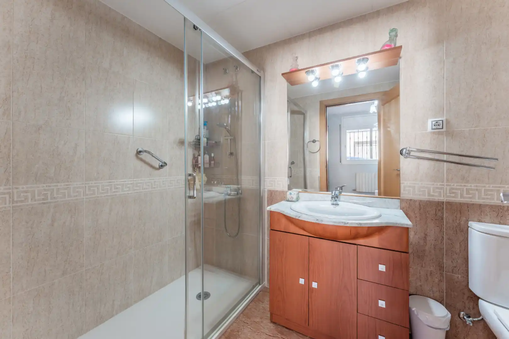 Baño de Planta baja en venta en Mollet del Vallès con Aire acondicionado, Calefacción y Terraza