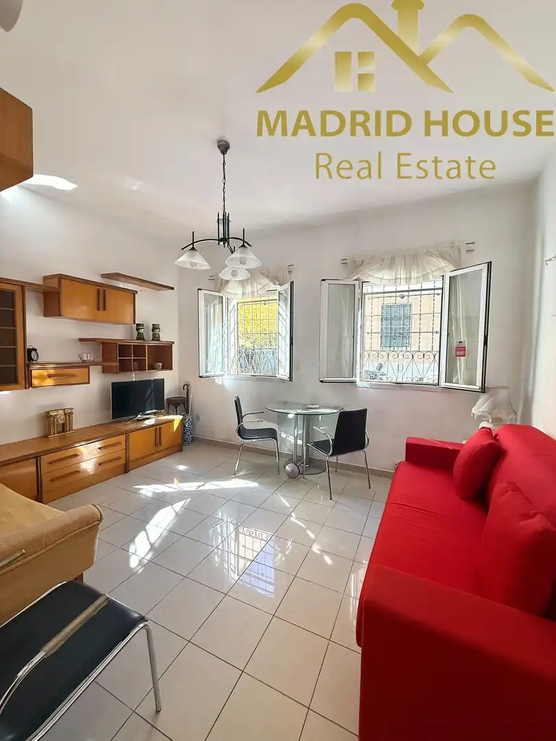 Living room of Flat for sale in Madrid
