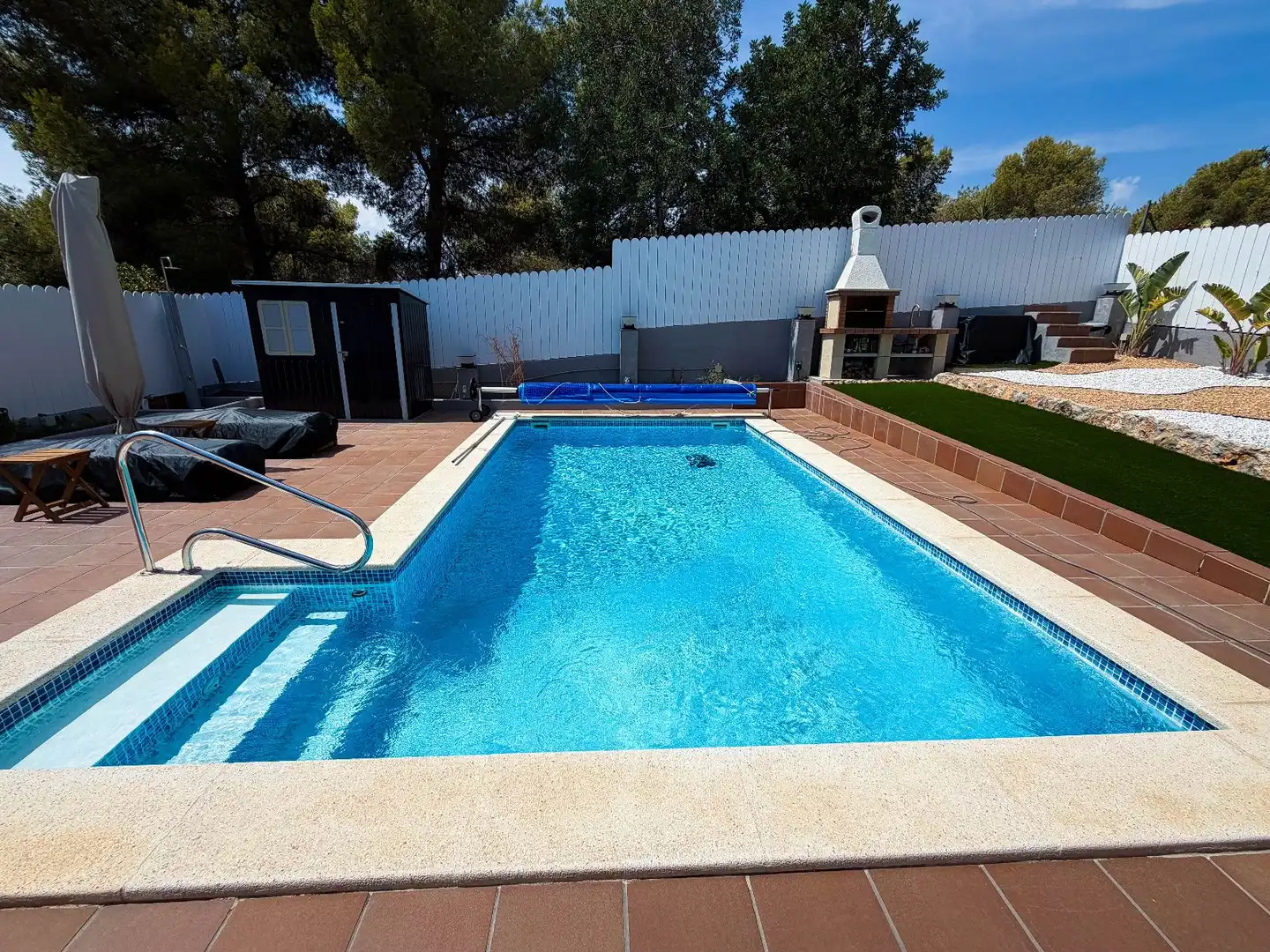 Swimming pool of Houses for sale in Roda de Berà  with Air Conditioner, Heating and Terrace