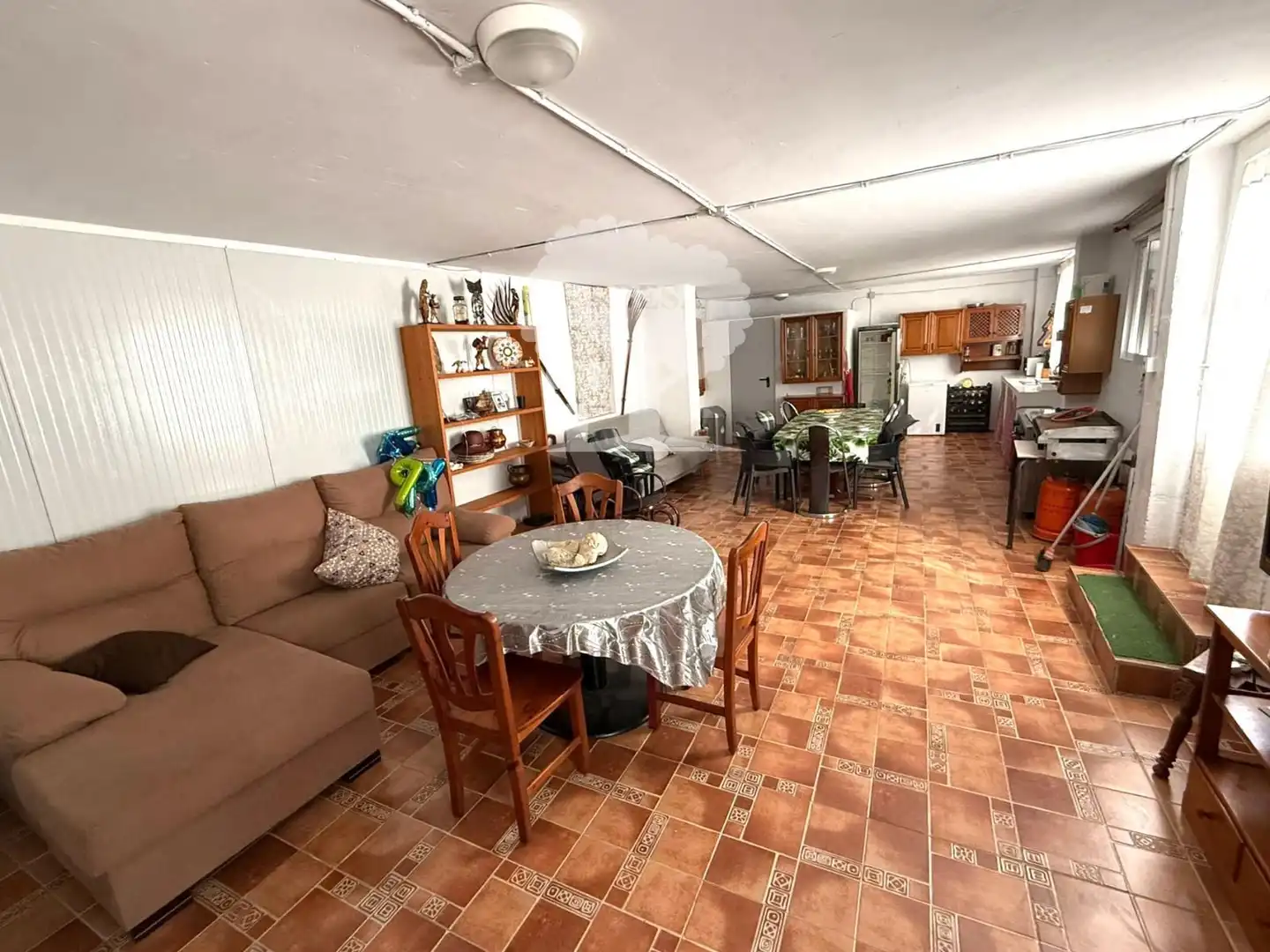 Einfamilien-Reihenhaus zum Verkauf in Motril mit Klimaanlage, Heizung und Schwimmbad