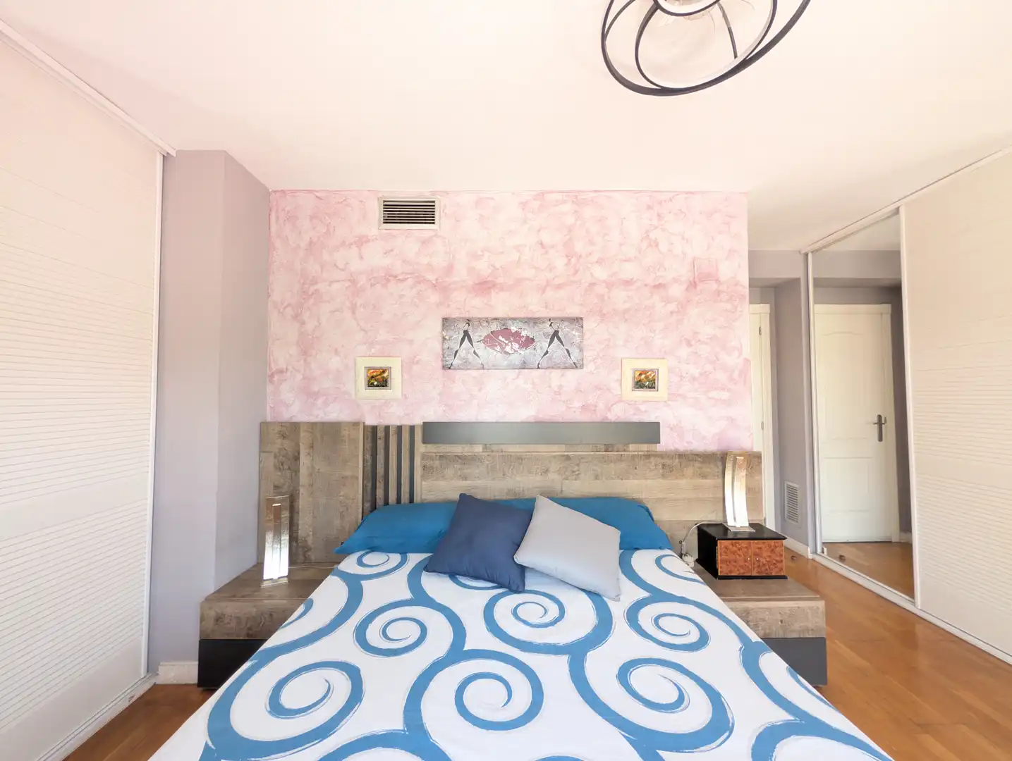 Habitación de Casa adosada en venta en Zaragoza con Aire acondicionado, Calefacción y Parquet