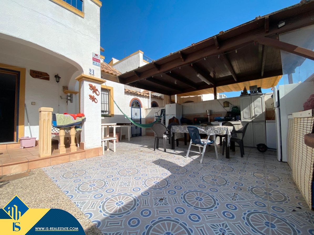 Terrace of Single-family semi-detached for sale in Torrevieja  with Air Conditioner, Heating and Private garden