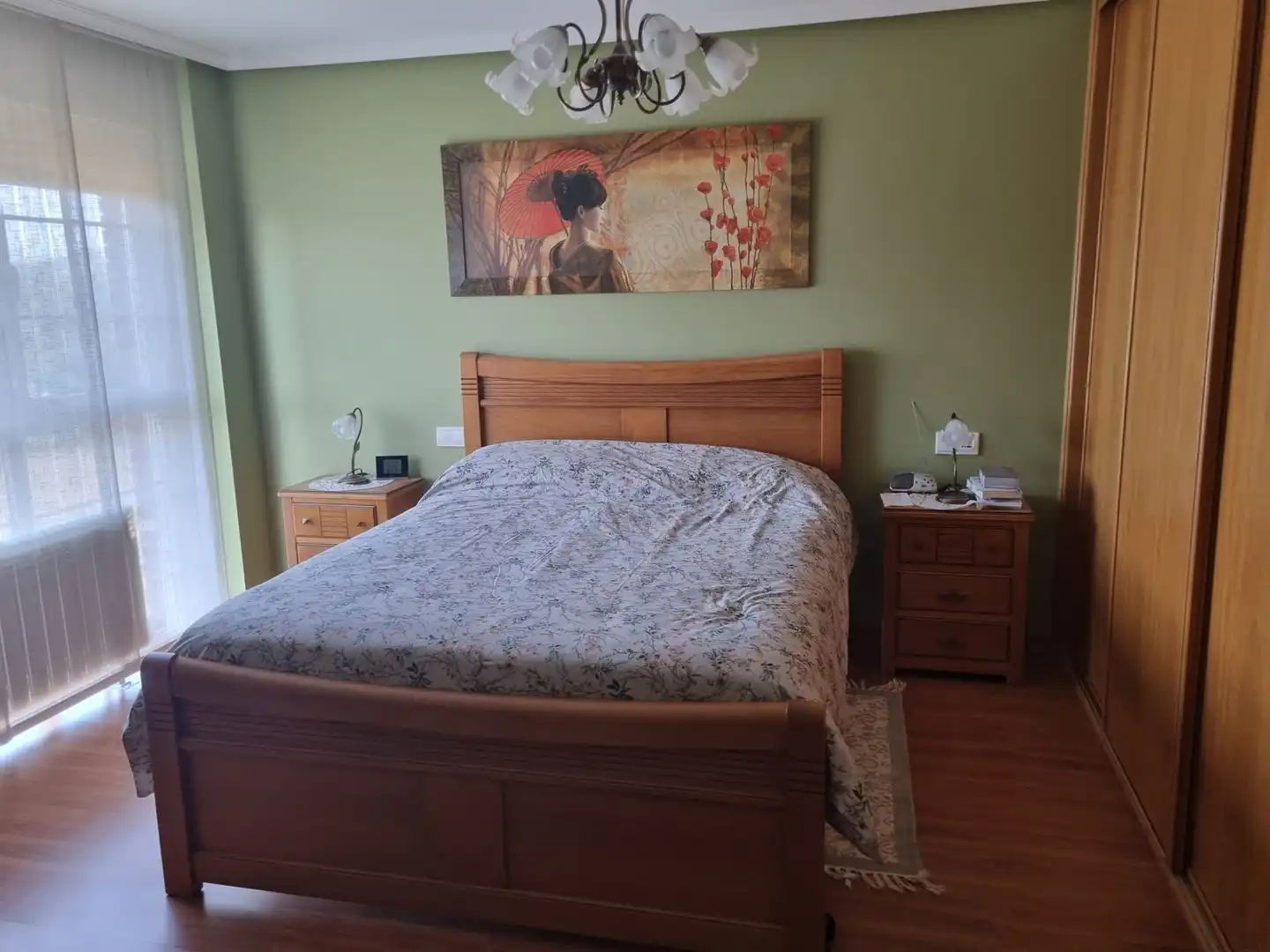 Dormitori de Casa o xalet en venda en Nájera amb Calefacció, Terrassa i Moblat