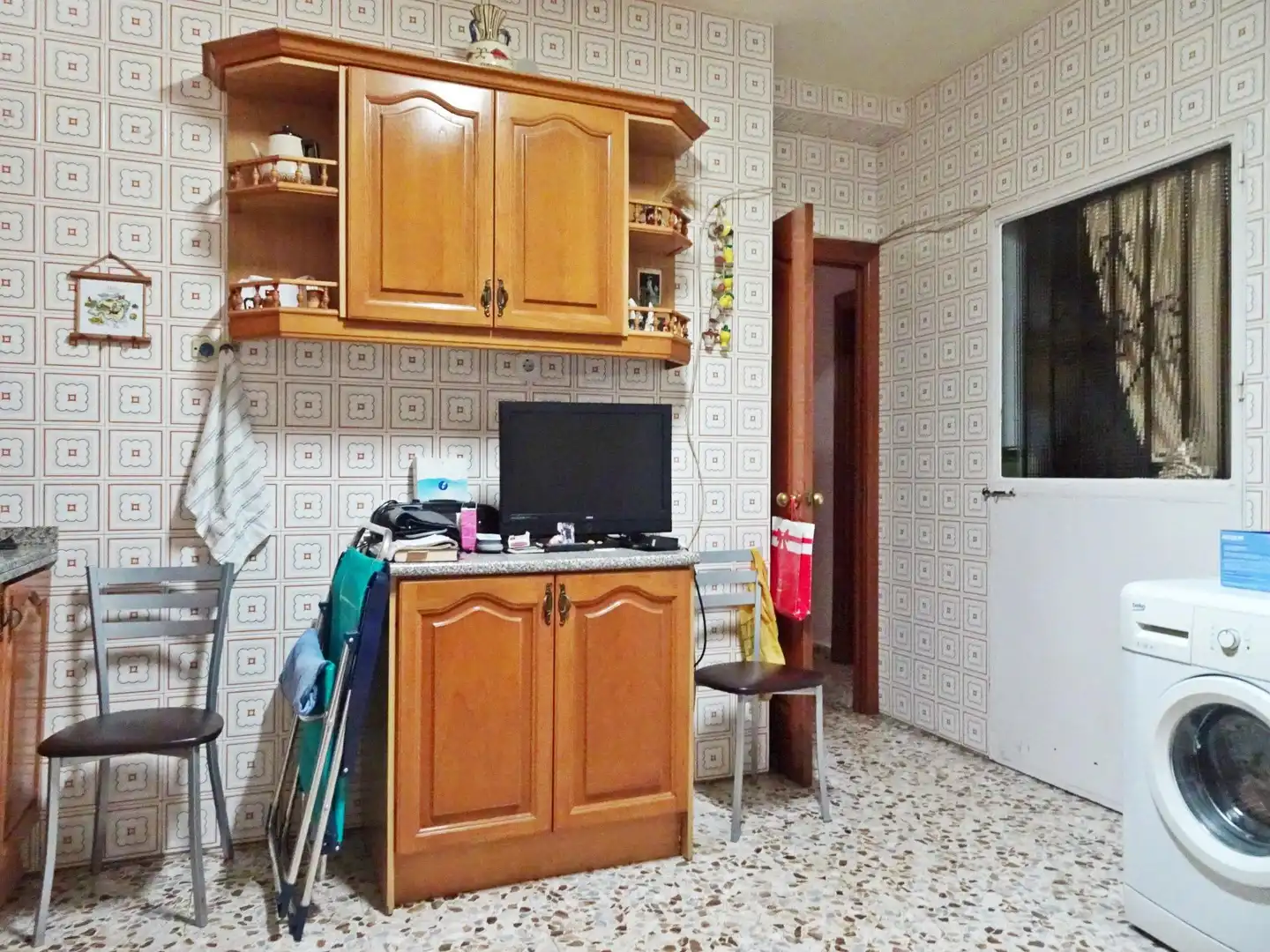 Kitchen of Detached homes for sale in Málaga  with Air Conditioner, Terrace and Furnished