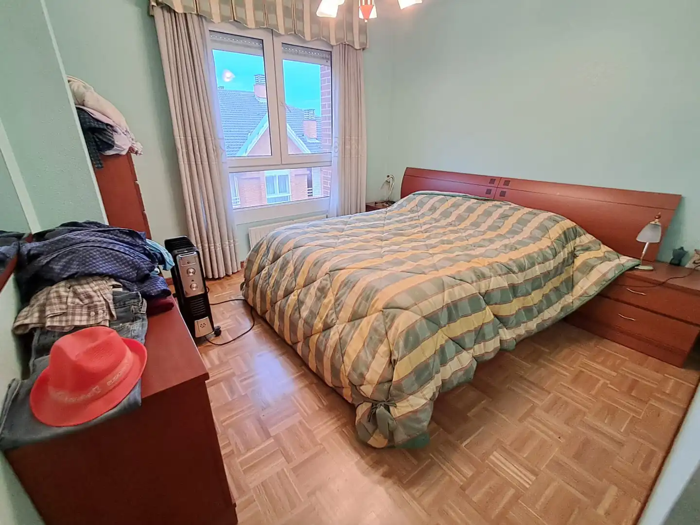 Schlafzimmer von Wohnung zum Verkauf in Valle de Trápaga-Trapagaran mit Heizung, Abstellraum und Möbliert