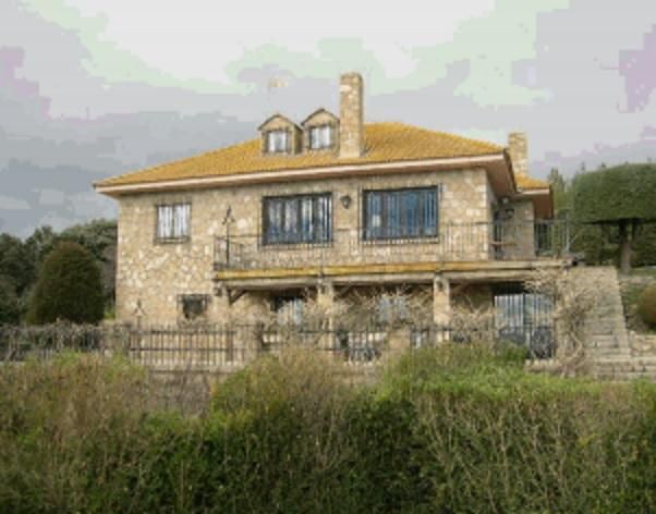 Vista exterior de Casa o xalet en venda en La Serrada