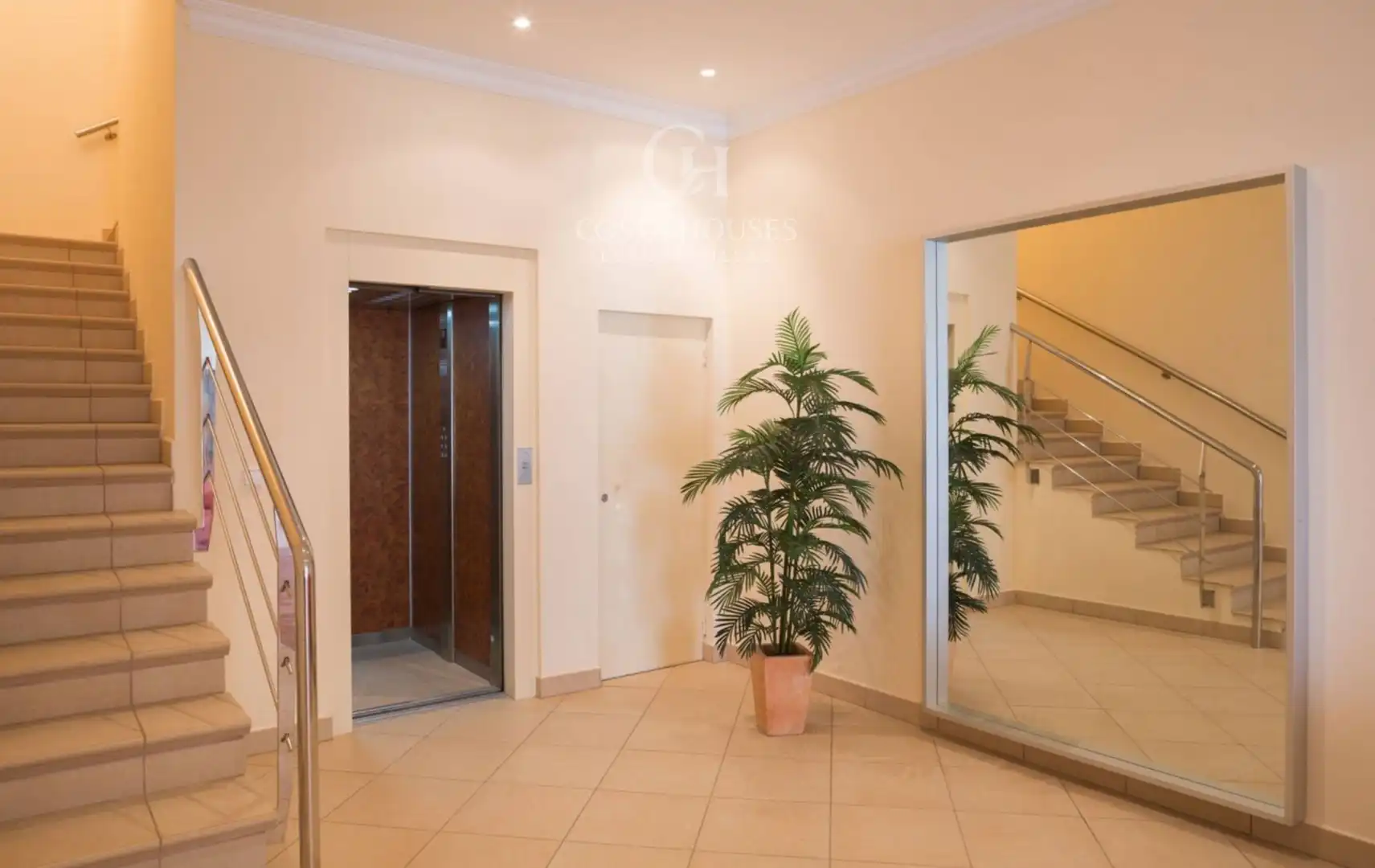 Houses for sale in Jávea / Xàbia  with Air Conditioner, Private garden and Terrace