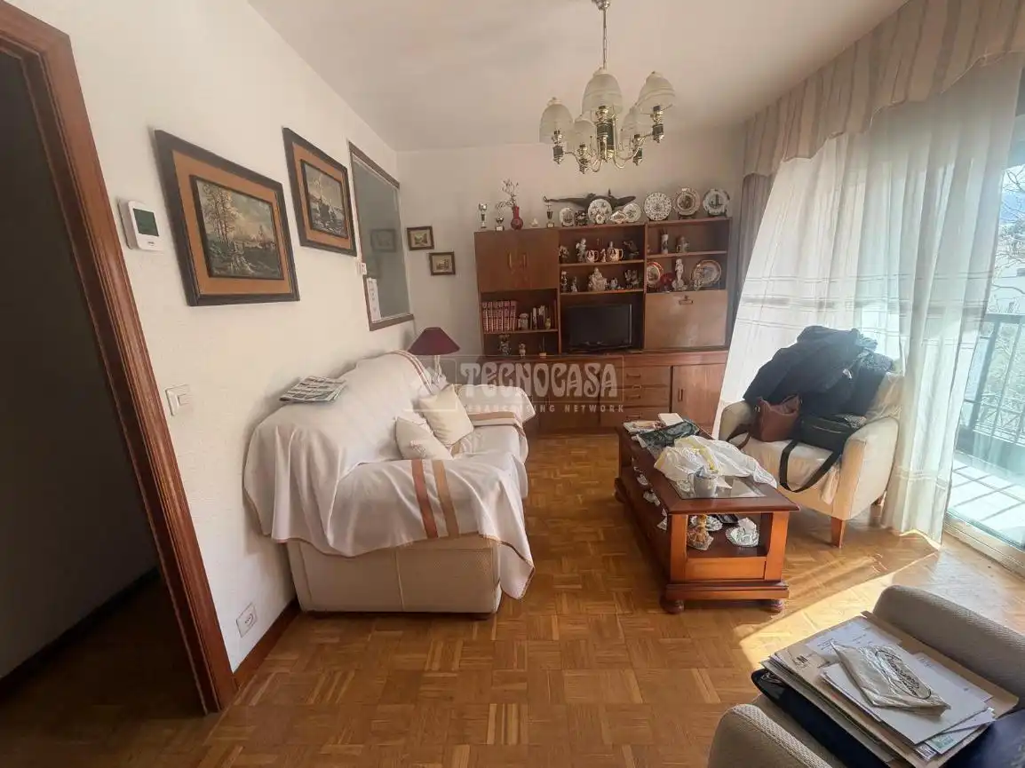 Sala de estar de Piso en venta en Madrid con Calefacción y Terraza