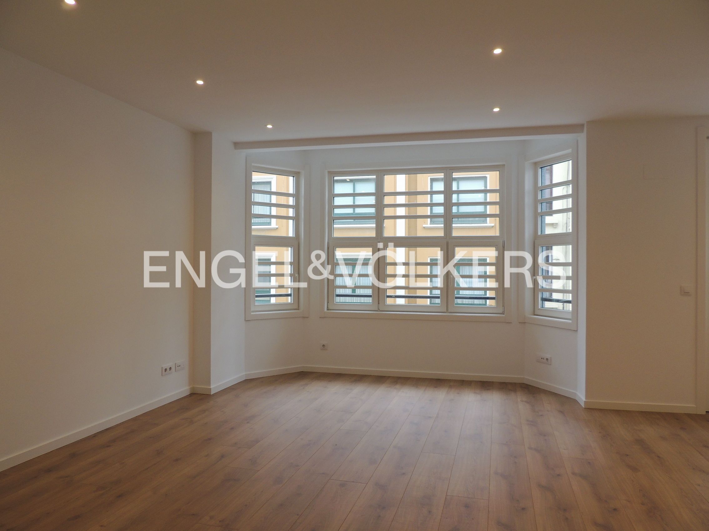 Sala de estar de Piso de alquiler en A Coruña Capital  con Calefacción y Balcón