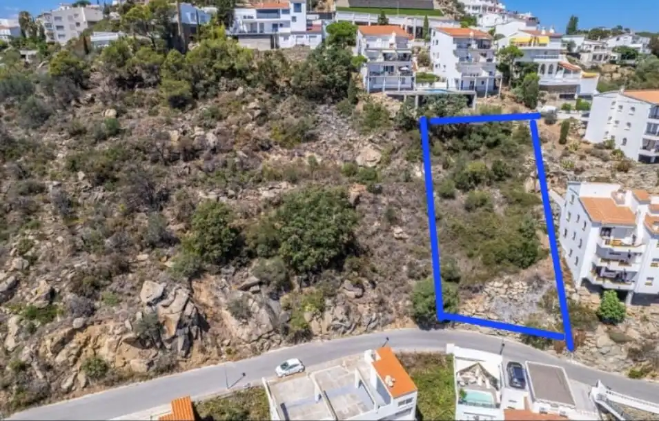 Wohnbaugrundstück zum Verkauf in Carrer Joan Lluís Vives