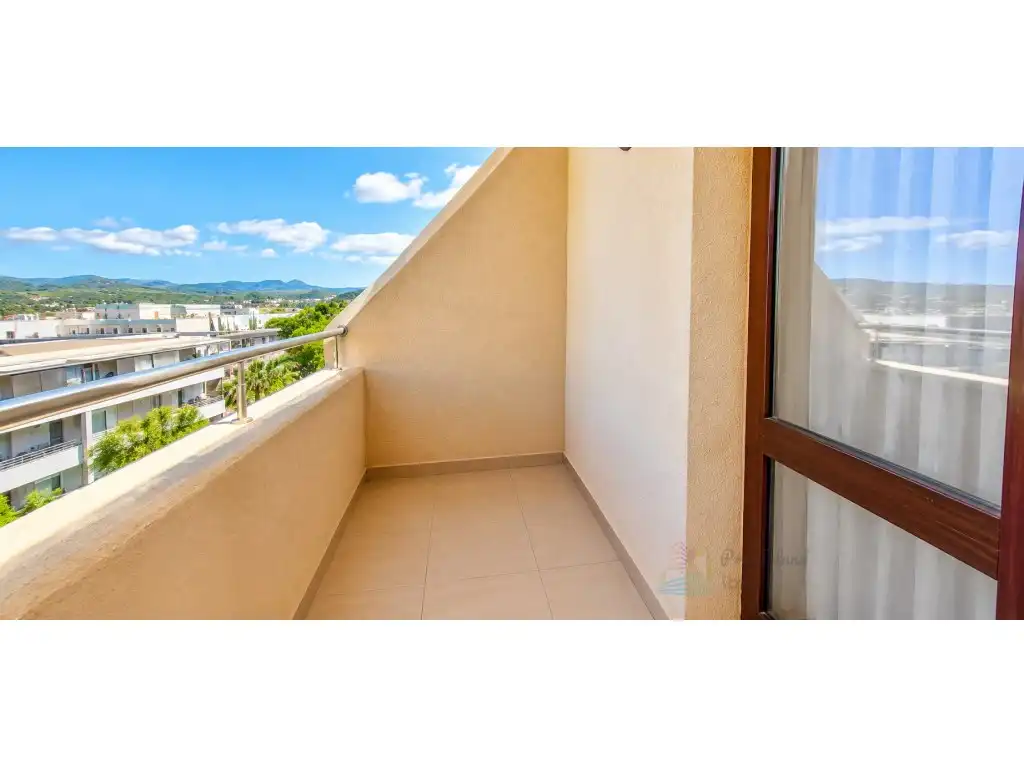 Terrassa de Apartament en venda en Sant Agustí - Cala de Bou  