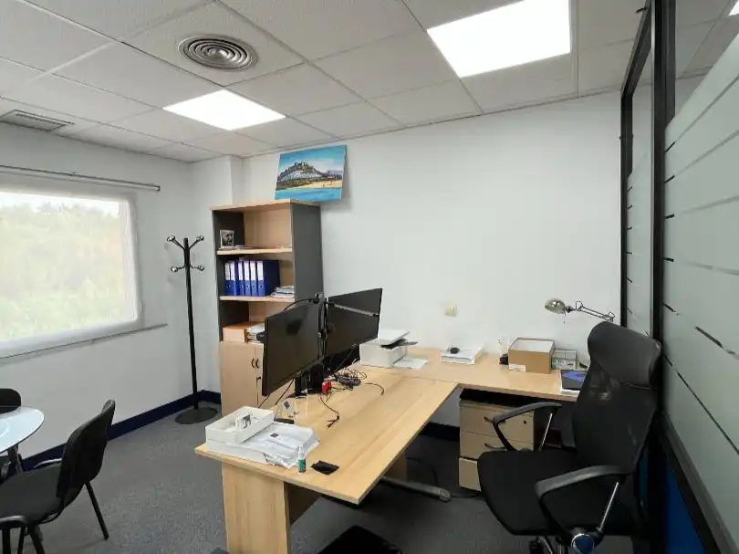 Oficina de lloguer en Torremolinos amb Aire condicionat, Moblat i Internet