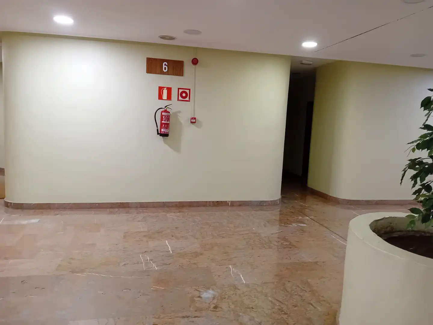 Office space with lift for sale in Plaza Jado, imagen 50