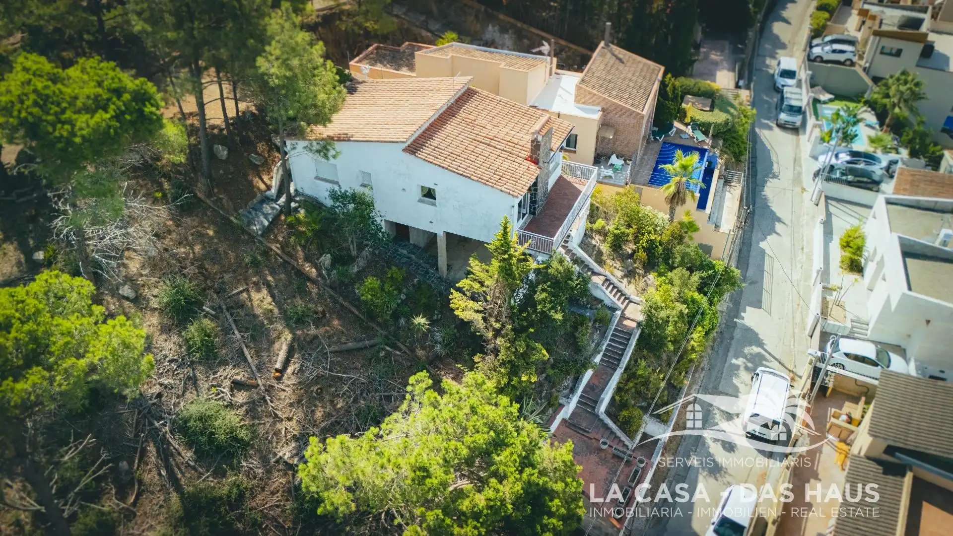 Außenansicht von Haus oder Chalet zum Verkauf in Lloret de Mar mit Privatgarten, Terrasse und Abstellraum
