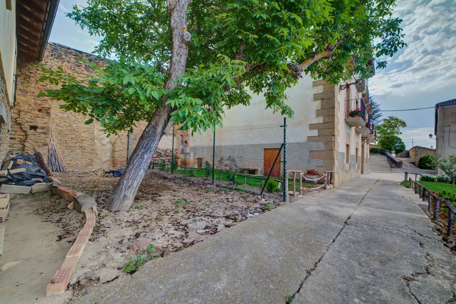 Vista exterior de Casa o chalet en venta en Sada (Navarra) con Calefacción