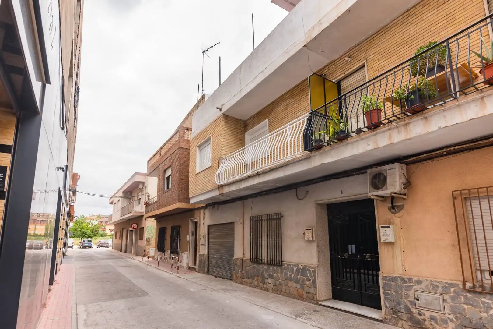 Außenansicht von Wohnung zum Verkauf in Murcia mit Terrasse, Balkon und Alarm