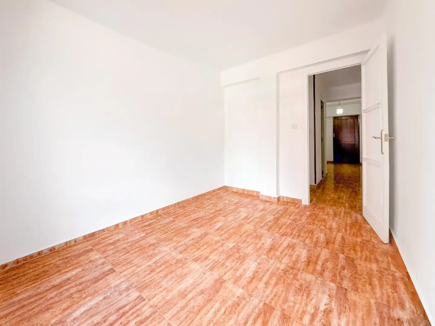 Piso en venta en Burjassot con Balcón