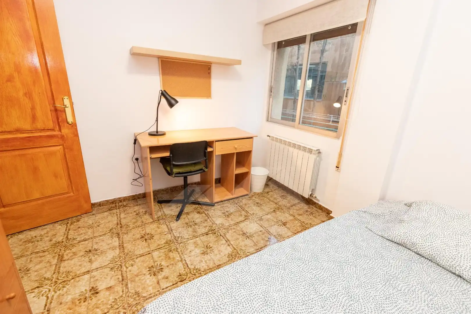 Habitación de Piso de alquiler en Tarragona con Aire acondicionado, Calefacción y Terraza