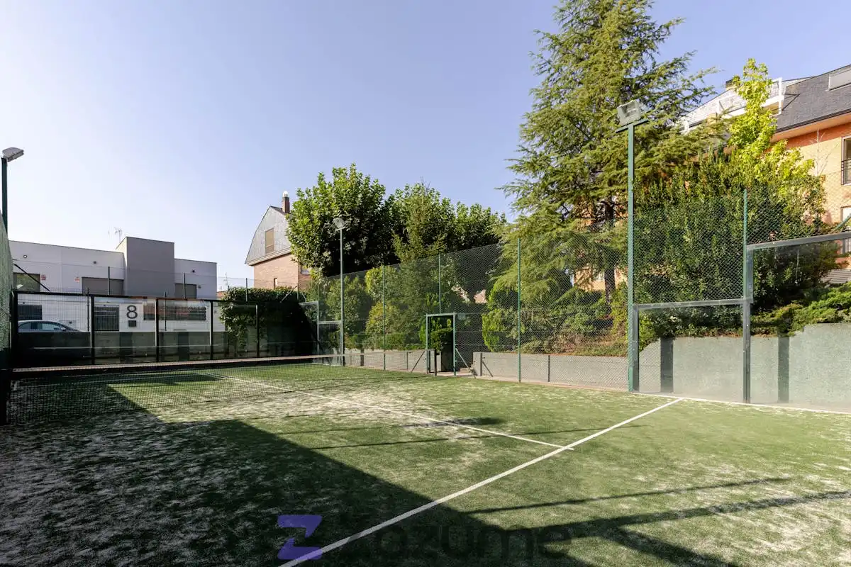 Garden of Flat for rent in Pozuelo de Alarcón  with Air Conditioner, Heating and Parquet flooring