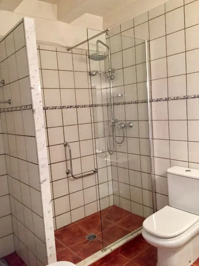 Badezimmer von Country house zum Verkauf in Vallcebre mit Heizung, Privatgarten und Möbliert