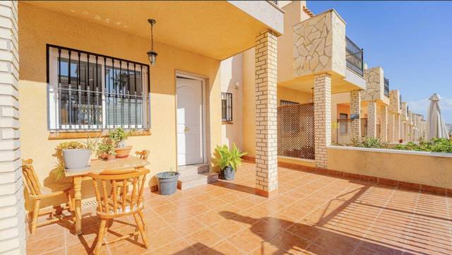 Casa adosada en Venta en Los Balcones y los Altos