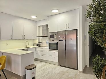 Appartement compact avec balcon à vendre à Avenida de las habaneras