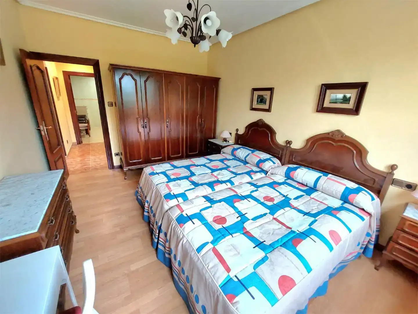 Habitación de Casa o chalet en venta en Gijón  con Piscina