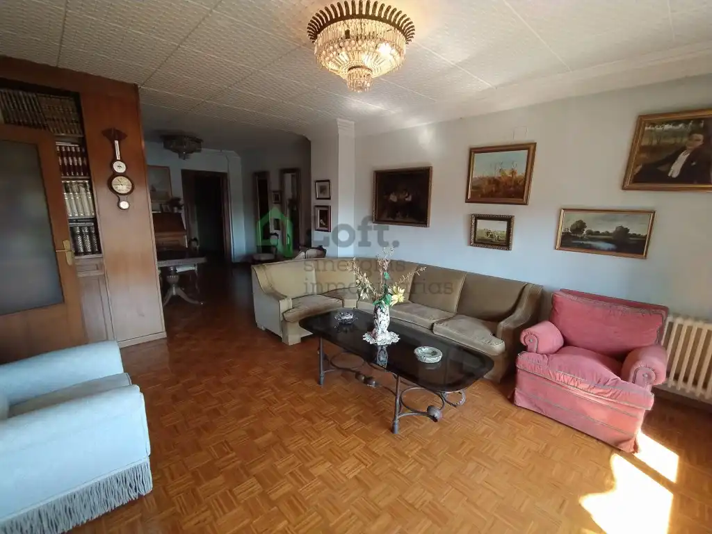 Living room of Flat for rent in Badajoz  with Heating