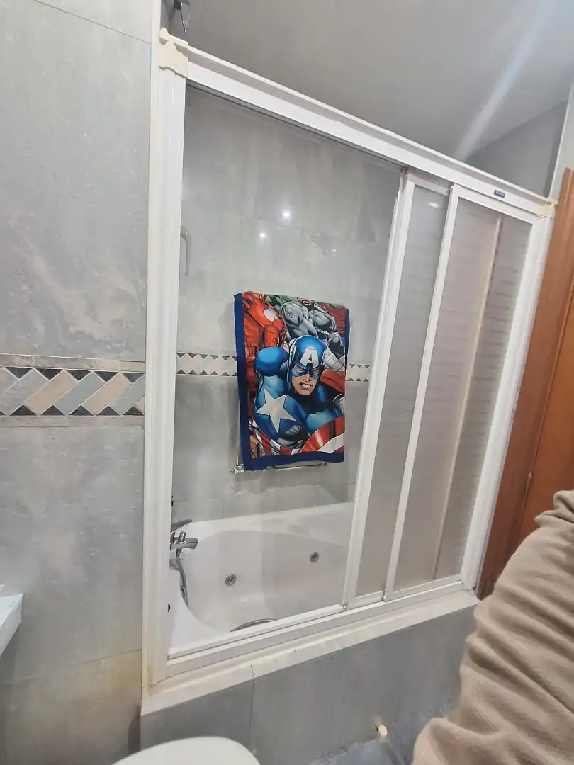 Baño de Piso en venta en Lleida con Calefacción, Parquet y Trastero