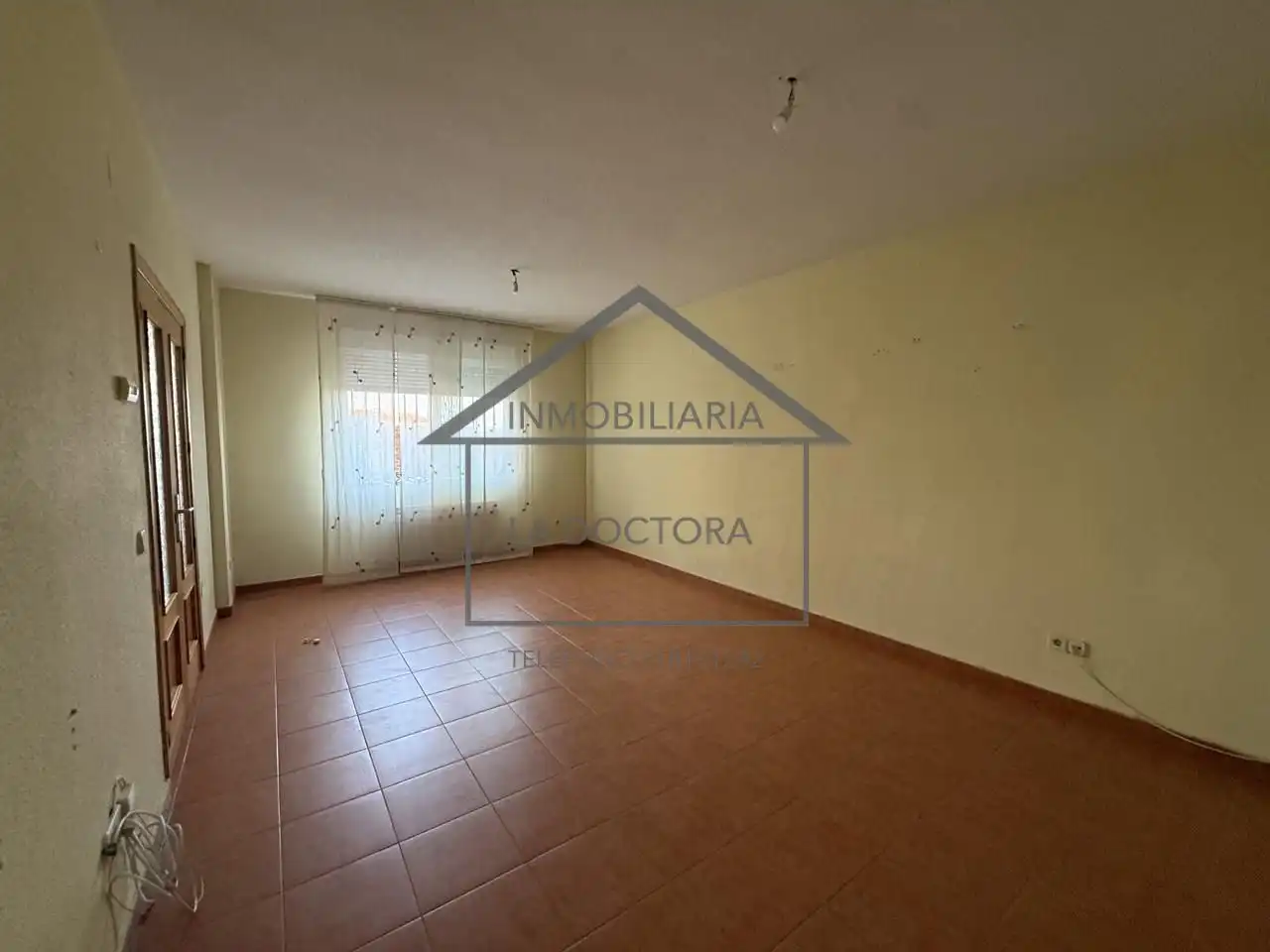 Casa adosada en venta en Camarena