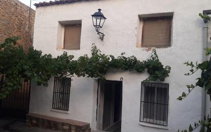 Vista exterior de Casa adosada en venda en Higueruela amb Calefacció