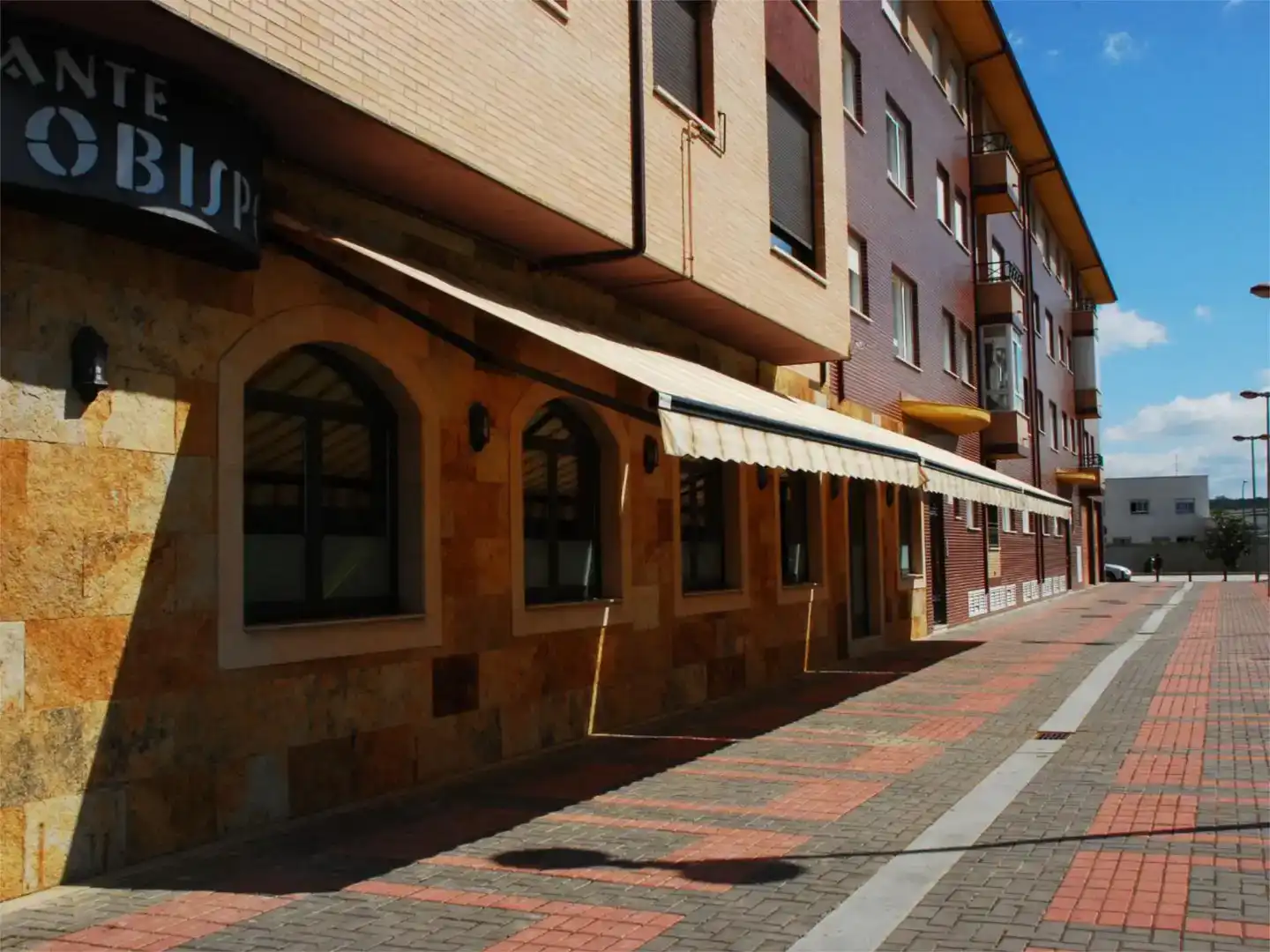 Local en venta en Villaquilambre con Aire acondicionado y Amueblado