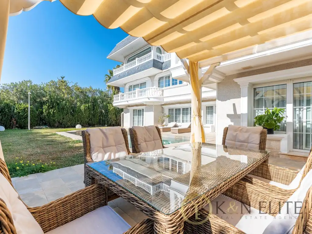 Casa amb piscina en venda a Playa de San Juan - El Cabo de las Huertas, imagen 21