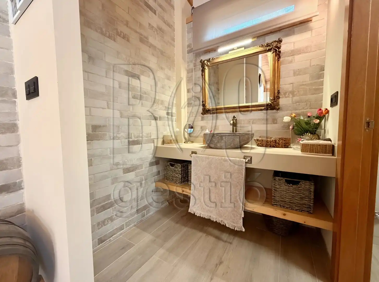 Bathroom of Detached homes for sale in Els Pallaresos  with Air Conditioner, Heating and Private garden